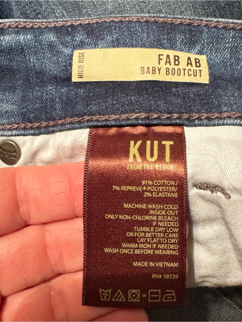 KUT from the Kloth Fab AB Baby Bootcut Jeans Dark Wash Stretch Denim Sz 8 - Picture 8 of 10